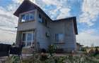 Ferma 3,3ha, din care 2,5ha intravilan, vila 7 camere, D+P+E+M, casa p - 9