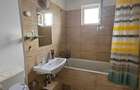 Apartament 3 camere, decomandat, 70 mp, loc de parcare - 1