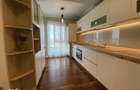 Apartament | 4 camere | Lux | Sisesti | Metrou aproape - 12