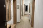 De inchiriat apartament cu 3 camere decomandate