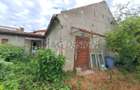 Teren intravilan 670 mp cu casă demolabilă – Zona Ronaț - 2