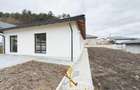 Casa individuala pe un singur nivel cu 4 camere cu CF - 11