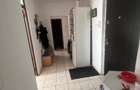 DE VANZARE !  2 camere decomandat et 8  pret 67.000 Euro - 4