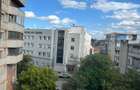Proprietar - Apartament de inchiriat, 3 camere decomandate, parcare, Magheru - 8