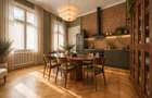 Apartament cu 2 camere, cladire istorica, zona Centala, strada Dacia!