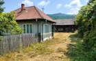 Vand casa in Poiana Sarata la DN - 1