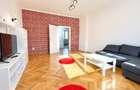 Liniște și intimitate în zona centrală–Apartament in vila, garaj+demisol