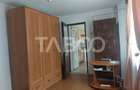 Casa in zona centrala 5 camere 2 bucatarii 3 bai curte comuna Cisnadie - 17