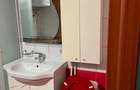 Apartament 2 camere zona Podu Ros etajul 2