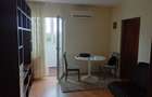 zona Dristor ,proprietar, 2 cam semi, 9/10 mobilata, cu toate utilitatile, tv, ac, ms, frigider, liber 350 euro, 1+1, tel: 0762609292 dupa 18h - 2