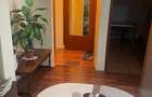Apartament 3 camere Alexandria zona I-uri pret negociabil