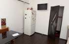 Inchiriez apartament 3 camere - 5