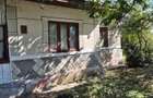 Casă cu 3 camere cu Teren 1000 Mp în Frăsinet