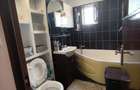 Vand apartament trei camere zona centrala, Mioveni, doua balcoane, doua bai, liber - 5