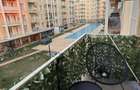 2 camere, balcon cu vedere la piscina, loc de parcare, in Cosmopolis !