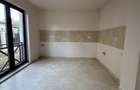 Particular , vila reprezentativa in cartier privat , pe malul lacului - 8