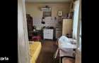 Casa cu 6 camere ?i pivni?a, curte mare - 6