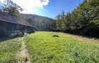 Pensiune 8 cam cu 4 paturi teren 1350 mp