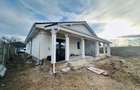Duplex pe parter 4 camere - Bucovat