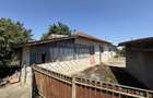 Casă cu 4 camere în Pietroșani - 2