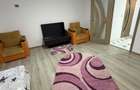 Inchiriez camere la curte - 2