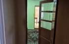 Inchiriez casa in com hurezani jud gorj, situata in centrul comunei - 8
