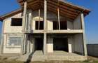 Casă cu 4 camere în Slătioara - 1