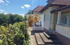 Casa in mediu rural cu teren - 10