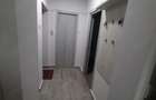 Vand apartament cu 3 camere in Cornisa, str. Argesului - 1