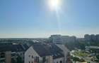 Apartament 4 camere, 80 mp, decomandat, centrala proprie, lift nou, renovat la alb - 1