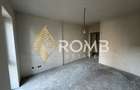 Apartament pe două niveluri, 60 mp, teren 360 mp, zona Edgar Quinet