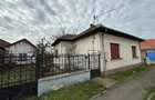 Casa demolabila + teren 855 mp, front 19 ml, utilita?i complete Giarmata Vii - 4