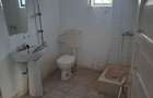 House to rent with huge yard to park motors