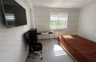 Zona Tractorul 3 camere ,2 bai,etajul 1 din 4 ,loc de parcare - 10