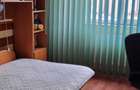 Inchiriez apartament 3 cam
