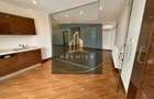 APARTAMENT DE 3 CAMERE DE VANZARE IN BLOC SOLID | DOROBANTI | R.BELLER |