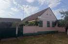 Casa cu 2 corpuri, 165 m2 utili si teren de 2.990 m2 Alios - 1