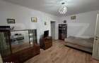 Apartament cu 2 camere, semidecomandat, 49m2 . zona Centru - 1
