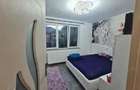 cv 133 G.Cosbuc zona Sc. N.Iorga , Ap. 2 camere - 4