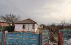 Casă cu Teren 700 Mp în Central