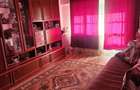 Vand apartament cu 2 camere ,micro 16.etaj 1 - 3