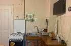 Vand casa , situata central , str.T.Grozavescu nr.25 - 6