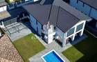 Vila individuala Laguna Albastra | 210 mp utili | 630 mp teren | Pisci
