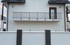 Vila conceputa pentru 3 familii in Sanpetru spre Harman