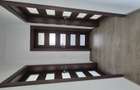 Proprietar, vand apartament de 3 camere.