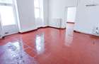 Spatiu Comercial De Inchiriat - 9