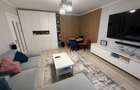 Apartament de vanzare 3 camere, vizavi de Mall Vitan, centrala proprie, bl. 1991