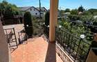 De vanzare casa D+P+E, din caramida, mobilata si utilata, 800mp teren - 14