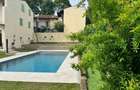 Boutique Residence cu piscina si vedere la Lacul Garda 6 unitati, in