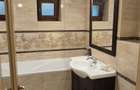 Apartament cu 3 camere de inchiriat Strada Privighetorii - 1